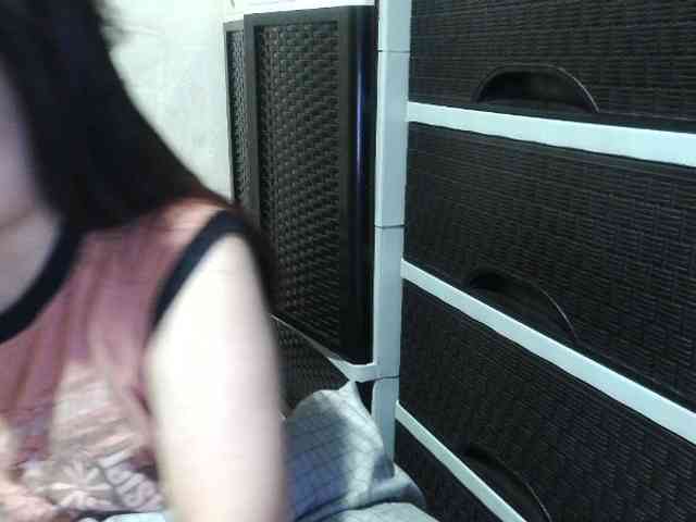 Cassiee webcam