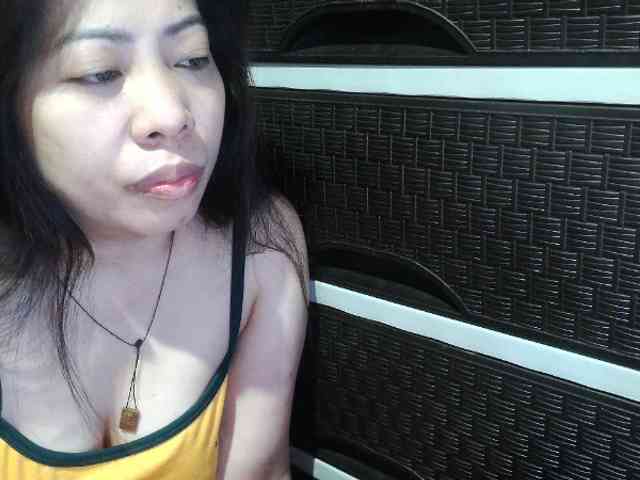 Cassiee webcam