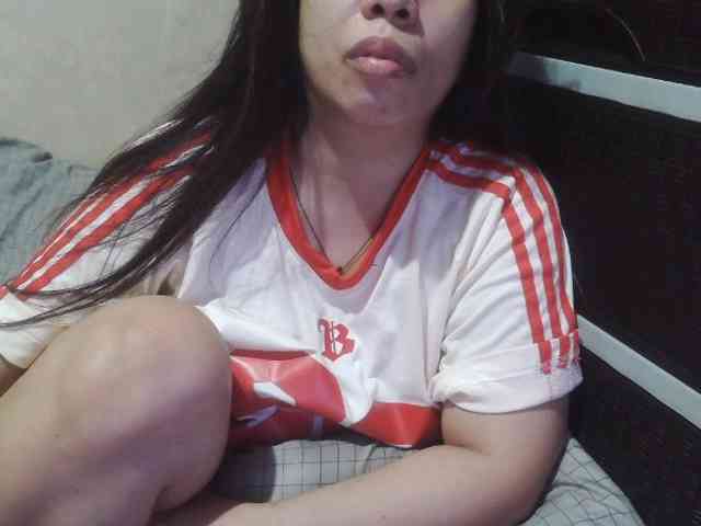 Cassiee webcam
