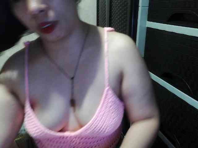 Cassiee webcam