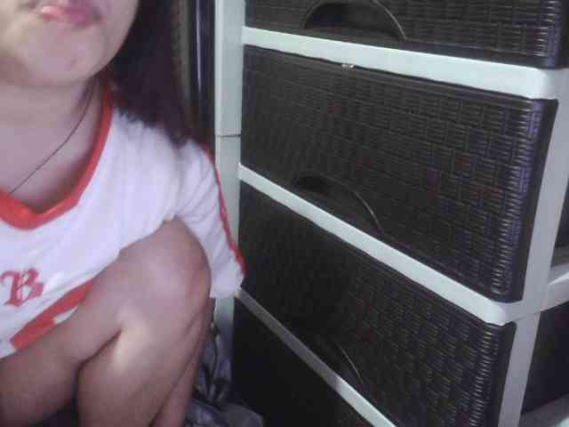 Cassiee webcam