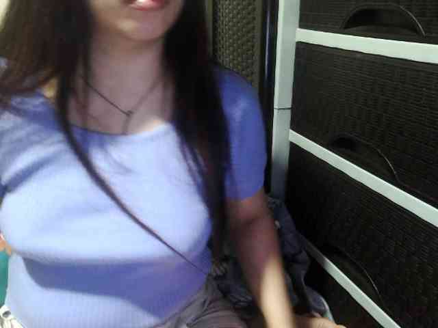 Cassiee webcam