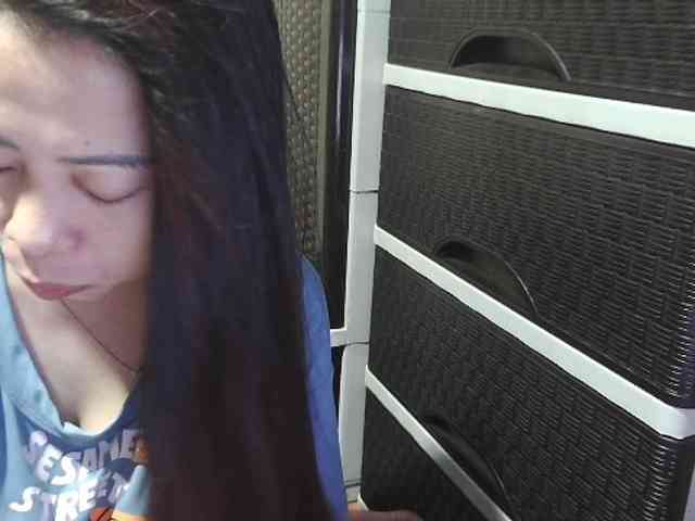 Cassiee webcam