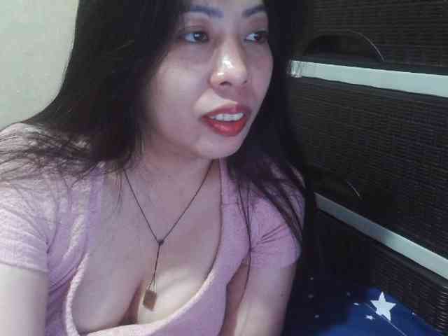 Cassiee webcam