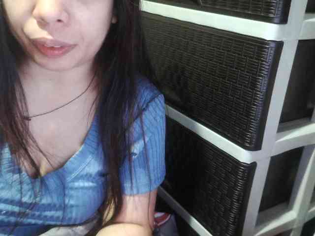 Cassiee webcam