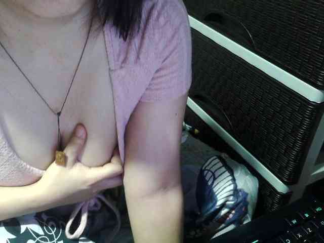 Cassiee webcam