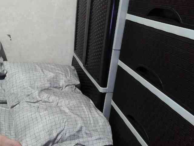 Cassiee webcam