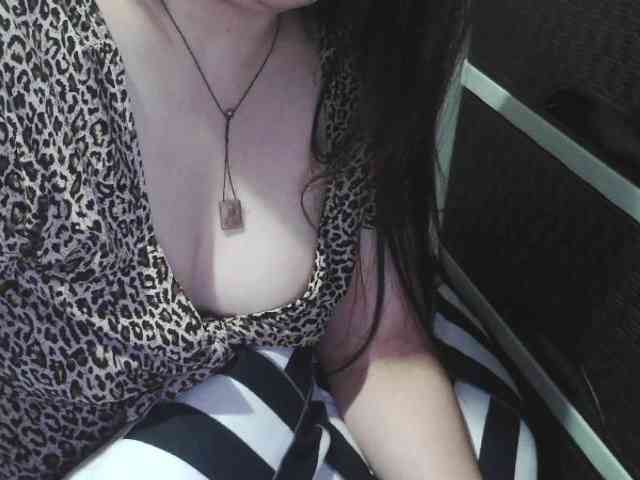 Cassiee webcam