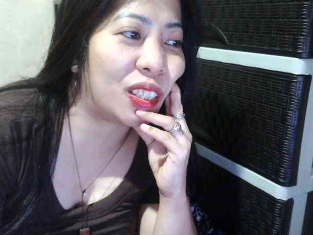 Cassiee webcam