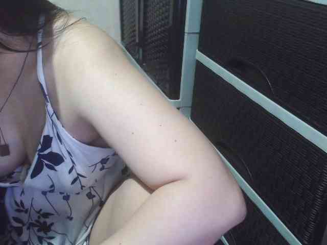 Cassiee webcam