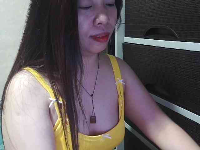 Kazzandra webcam