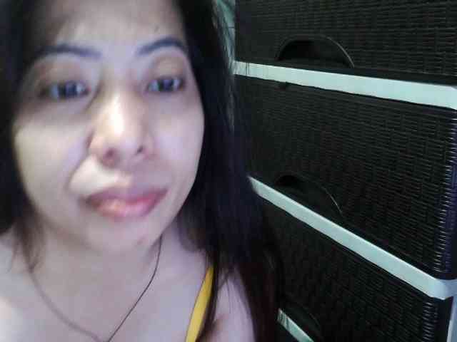 Cassiee webcam