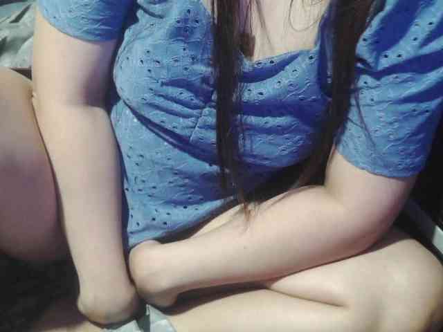 Cassiee webcam