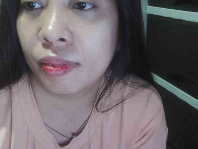Cassiee webcam