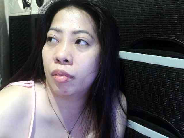 Cassiee webcam