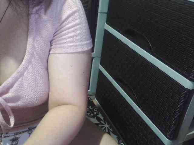 Cassiee webcam