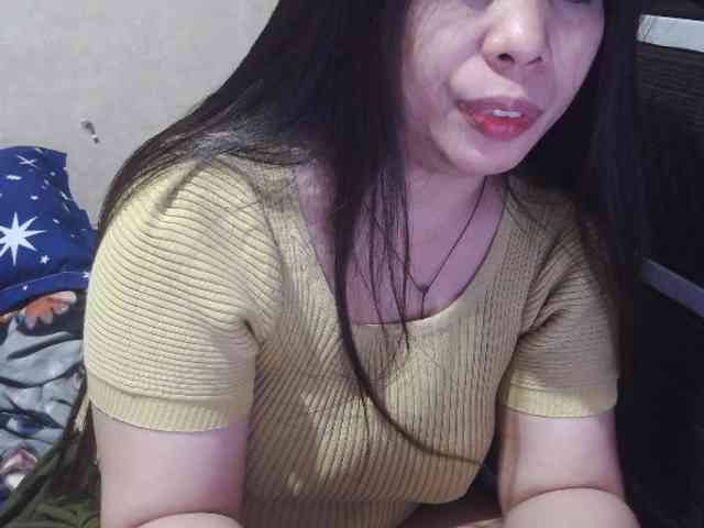 Cassiee webcam
