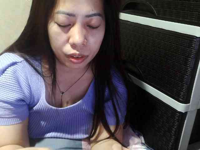 Cassiee webcam