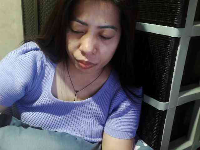 Cassiee webcam
