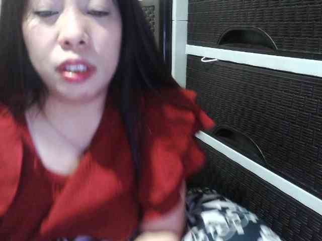 Cassiee webcam