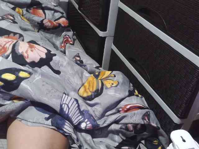 Cassiee webcam