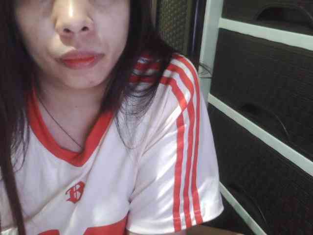 Cassiee webcam