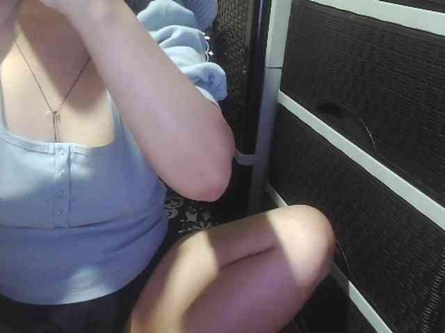 Cassiee webcam