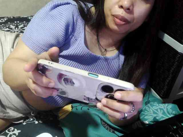 Cassiee webcam
