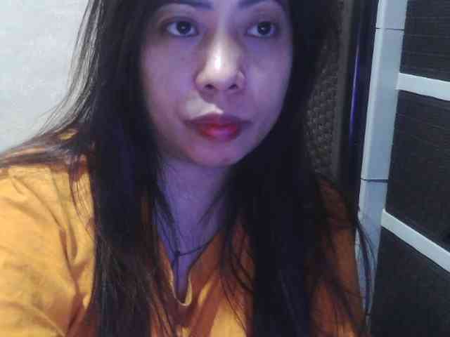 Cassiee webcam