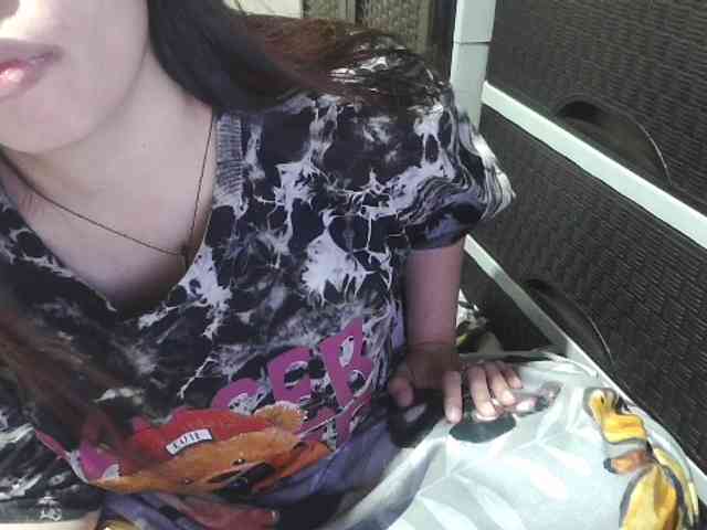 Kazzandra webcam