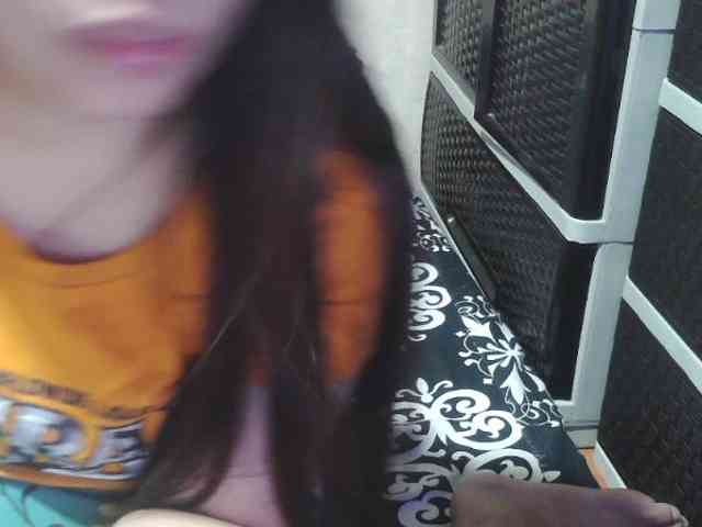 Cassiee webcam