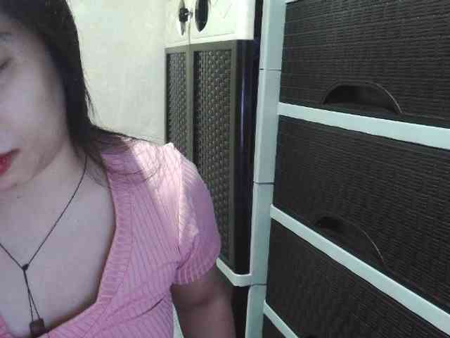 Cassiee webcam