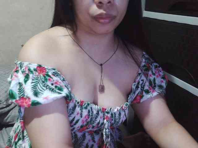 Cassiee webcam