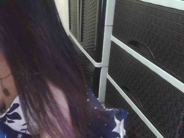 Cassiee webcam