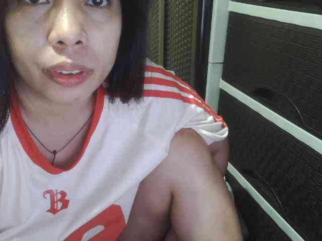 Cassiee webcam