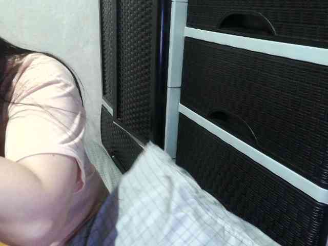 Cassiee webcam