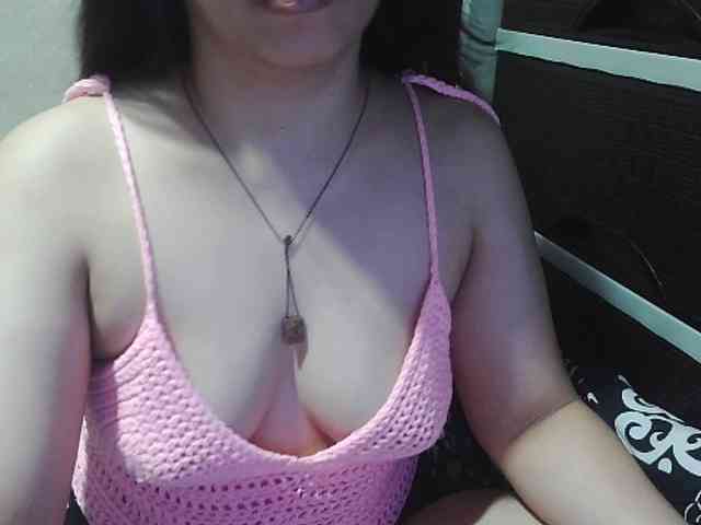 Cassiee webcam