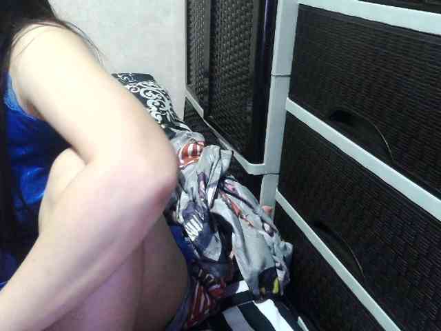 Cassiee webcam