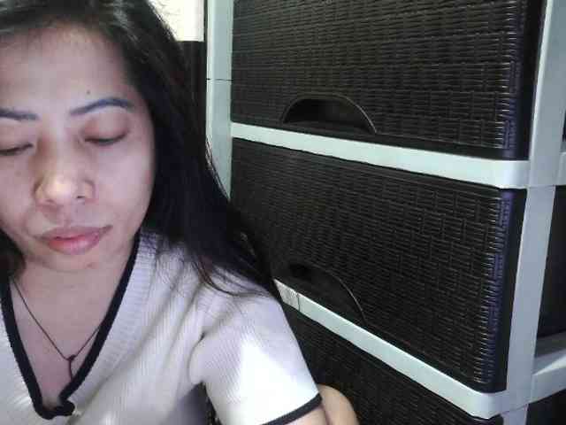 Cassiee webcam