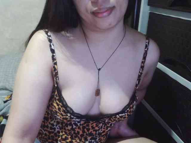 Cassiee webcam