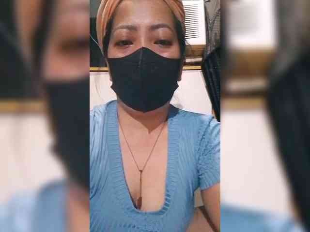 Cassiee webcam
