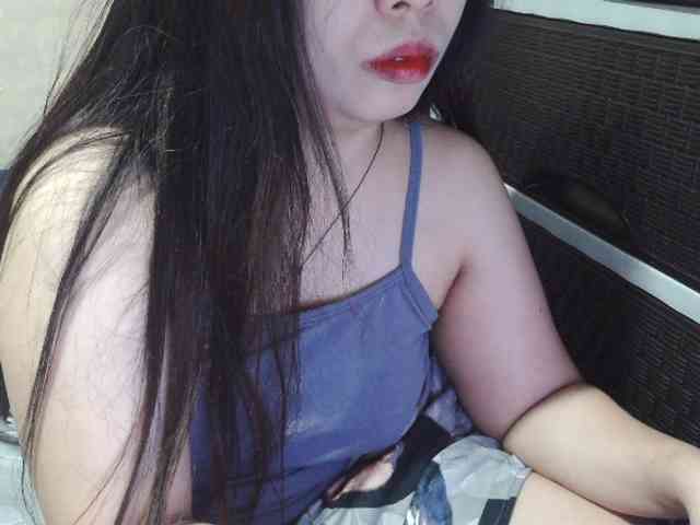 Cassiee webcam