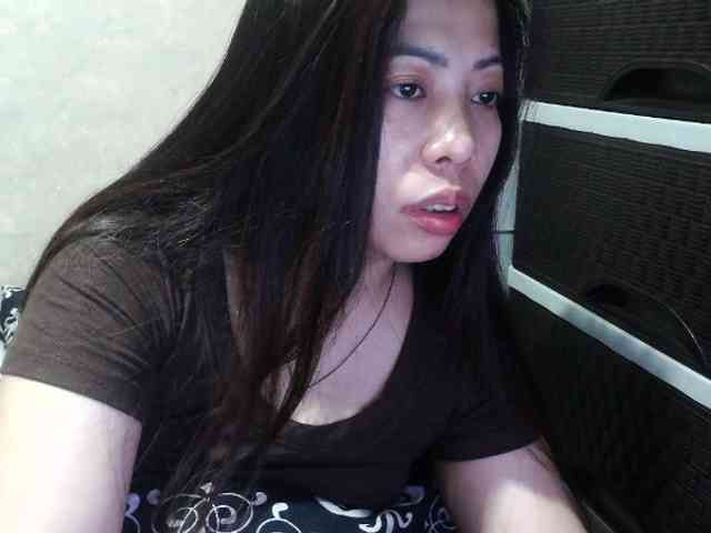 Cassiee webcam