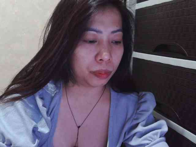 Cassiee webcam