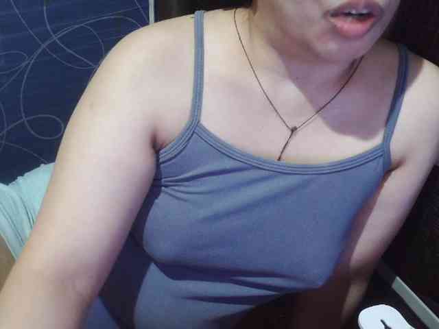 Cassiee webcam