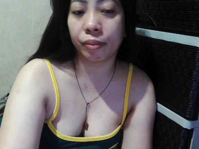 Cassiee webcam