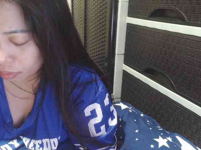 Cassiee webcam
