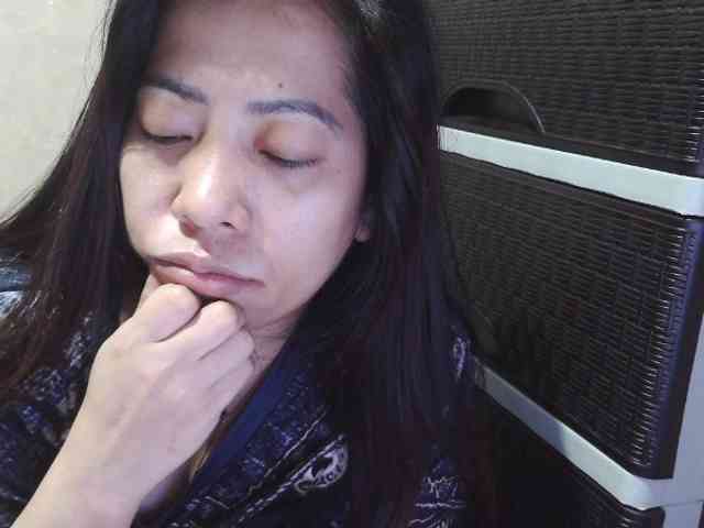 Cassiee webcam