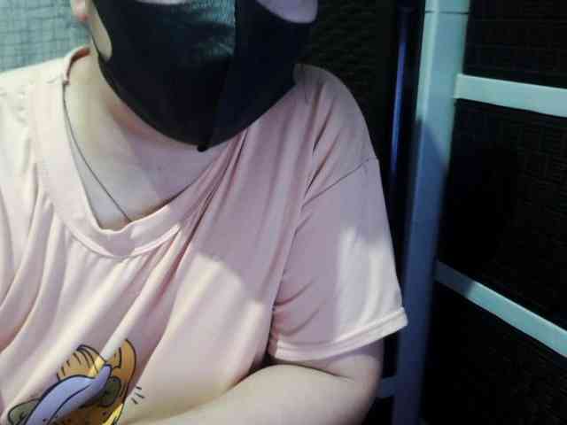 Cassiee webcam