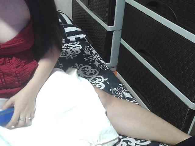Kazzandra webcam